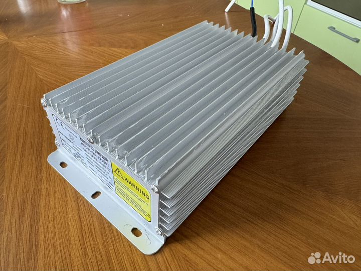 Блок питания