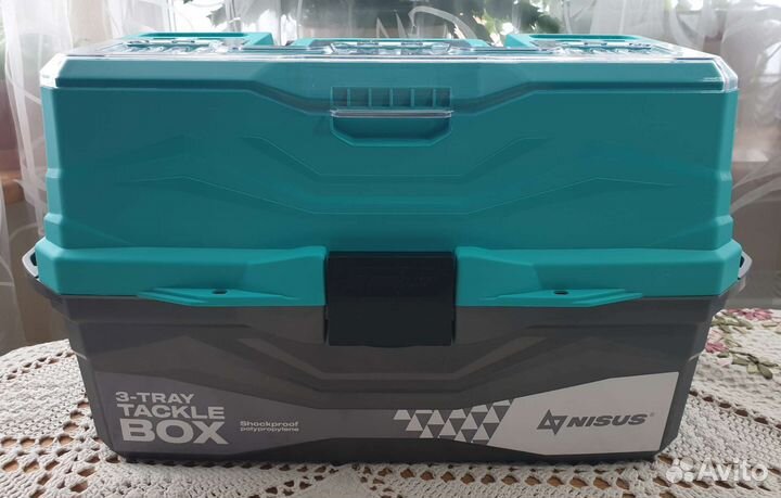 Ящик для рыболовных снастей трехполочный nisus