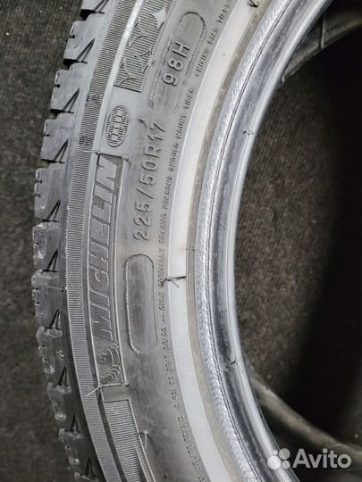Michelin X-Ice 225/50 R17