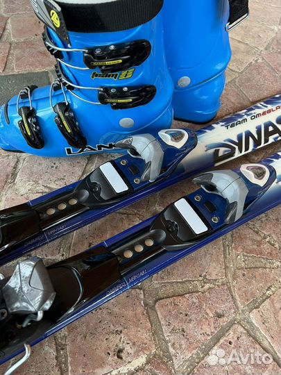 Детские горные лыжи Dynastar с ботинками и шлемом