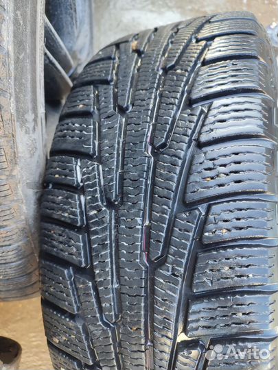 Nokian Tyres Hakkapeliitta R 235/55 R18 104M