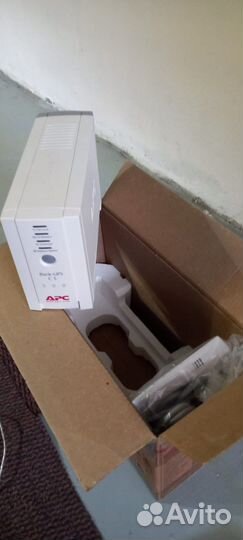 Ибп APC Back UPS CS 500