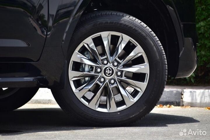 Toyota Land Cruiser 3.5 AT, 2021, 500 км