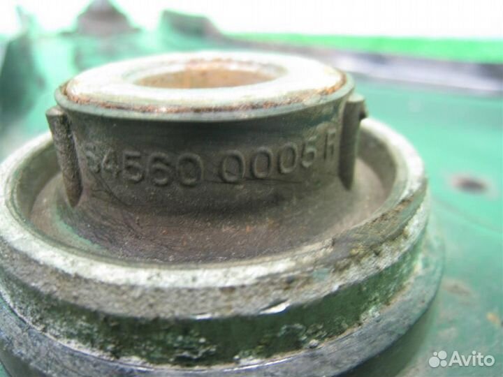 Рычаг передний правый нижний Renault Megane 3 (BZ