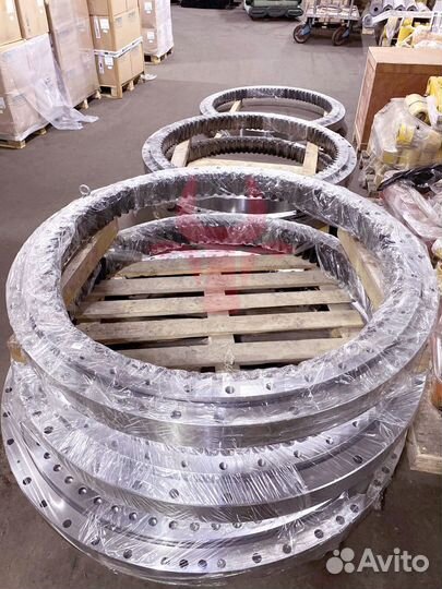 Поворотный круг Komatsu PC200LC-8 206-25-00200