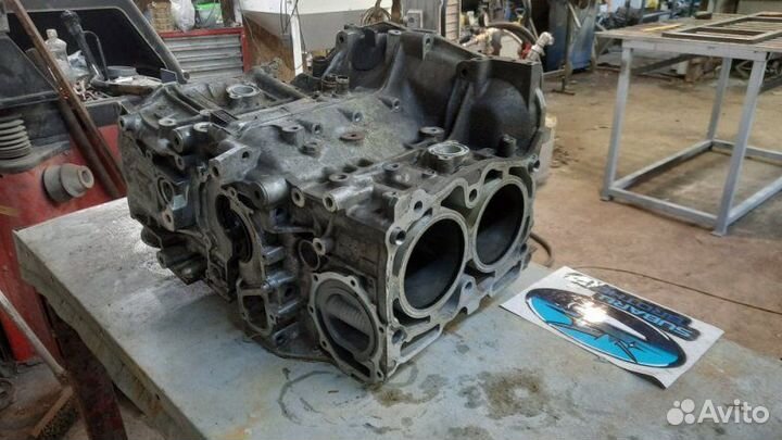 Блок двигателя Subaru Impreza Wrx Sti EJ207. EJ255