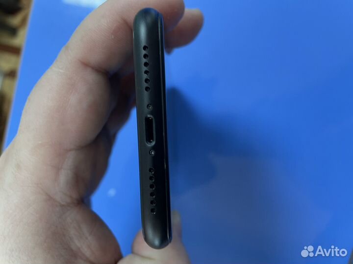 iPhone Xr, 128 ГБ