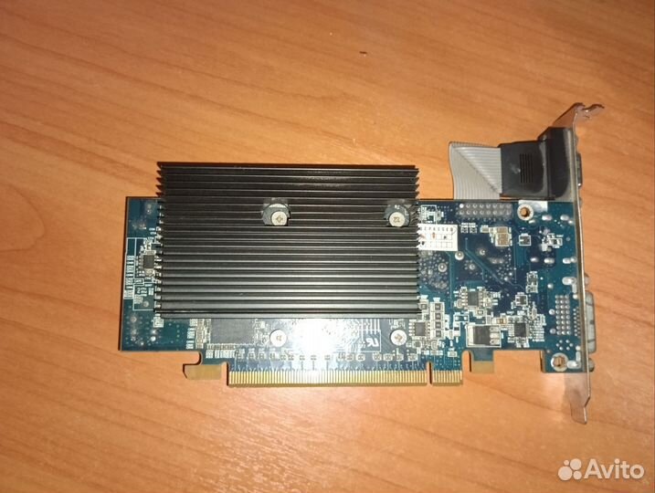 AMD Radeon HD 6570