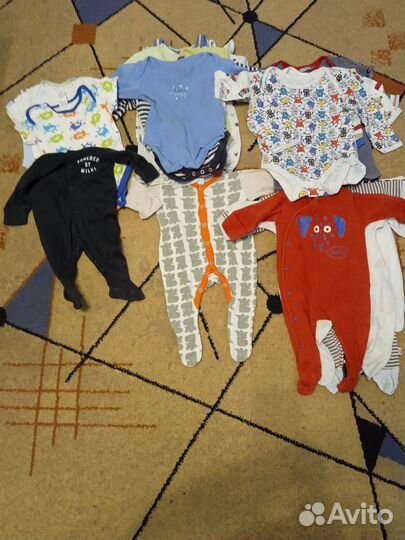 Продам 3 пакета вещей на мальчика от 0 -6мес