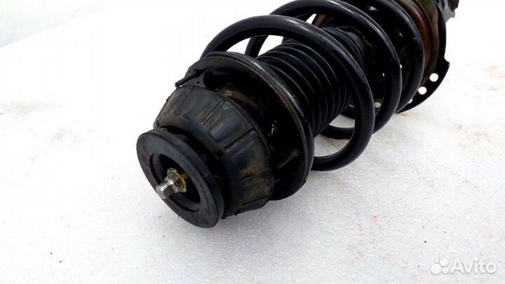 Амортизатор подвески передний левый Kia Rio QB