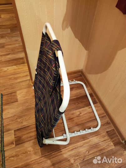 Опора под спину с подголовником для кровати