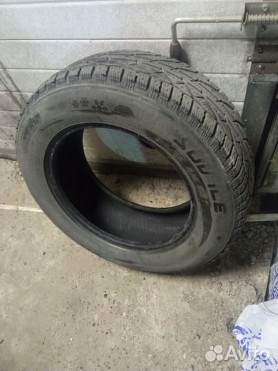 Tigar SUV Ice 215/65 R16