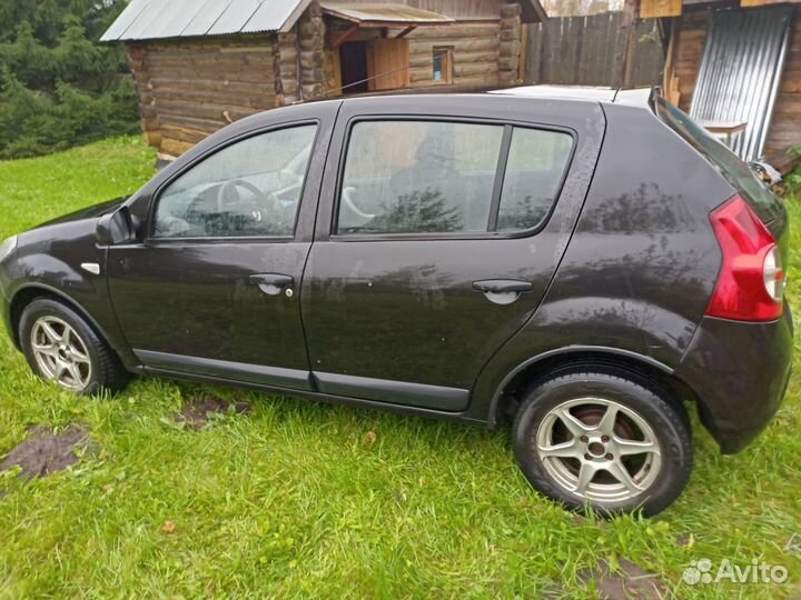 Renault Sandero 1.6 МТ, 2011, 187 000 км