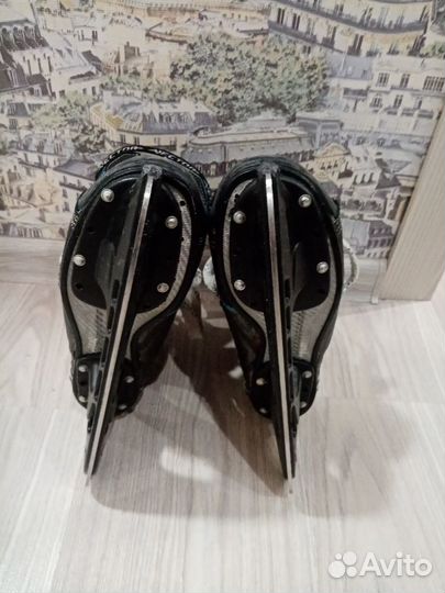 Детские хоккейные коньки