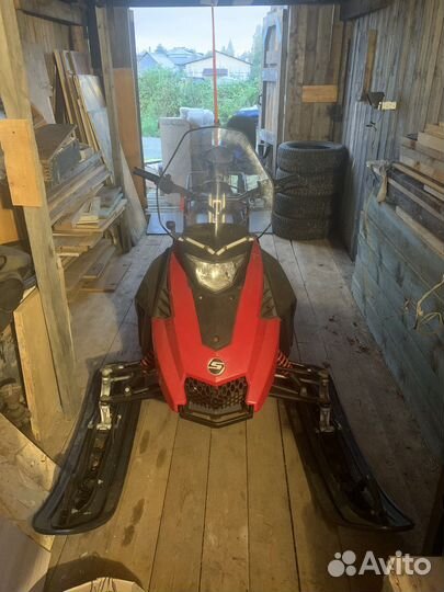 Продам снегоход Stels Капитан 150 long