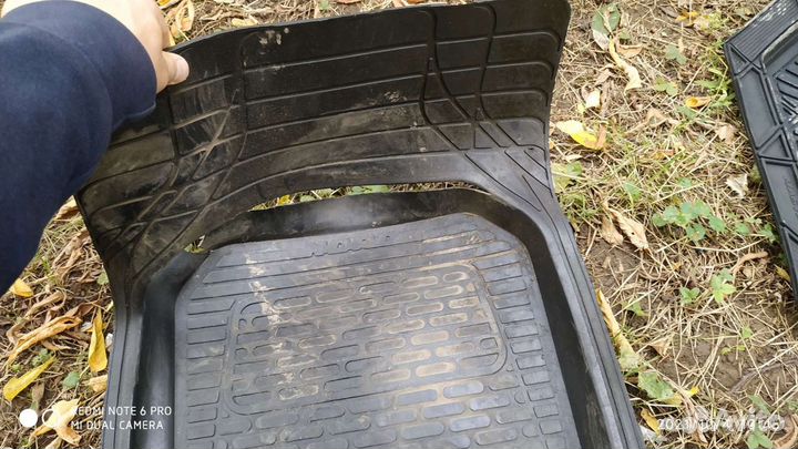 Автомобильные коврики бу