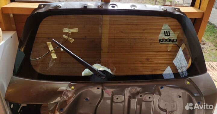 Задняя дверь стекло мотор стеклоочистителя