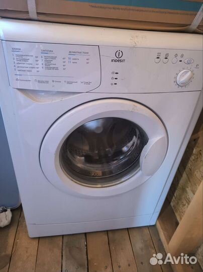 Стиральная машина indesit