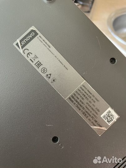 Ноутбук lenovo