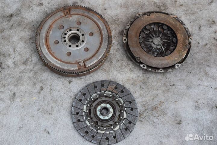 Комплект сцепления Volvo V50 2005 415031810