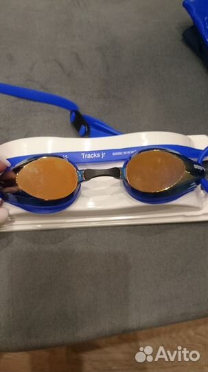 Очки, шапочка, плавки Arena