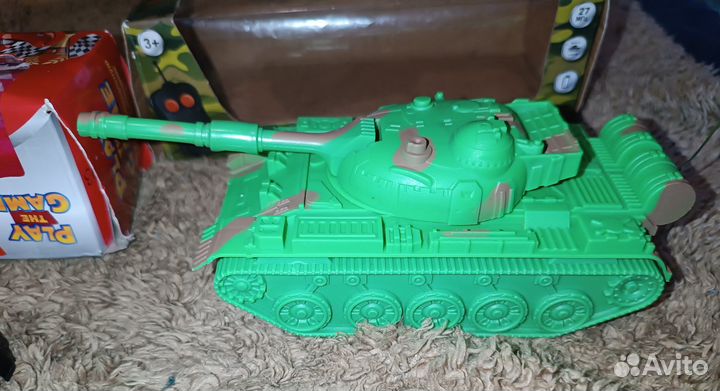 Игрушка танк машинка