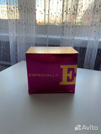 Парфюм женский