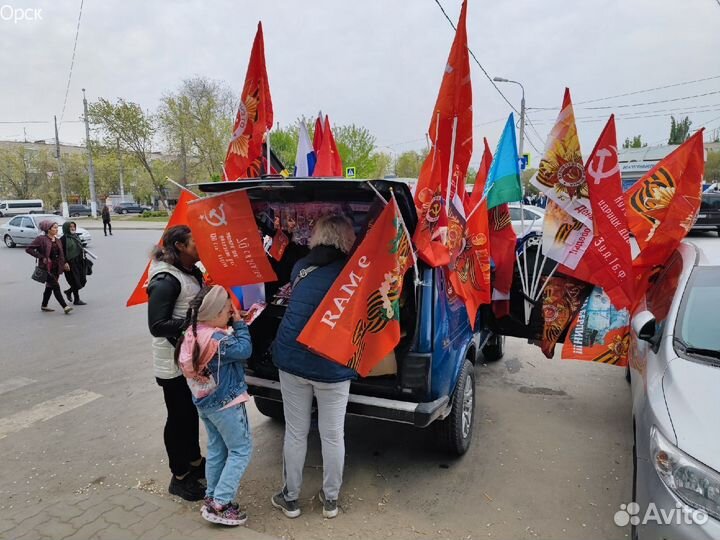 Флаги оптом пилотки значки