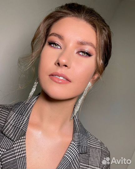 Визажист Стилист по причёскам