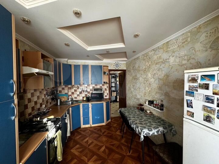 2-к. квартира, 58 м², 2/5 эт.