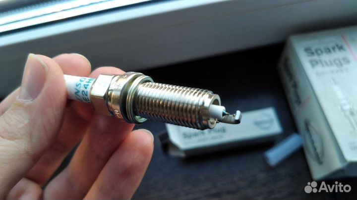 Свечи зажигания Nissan 22401JK01D