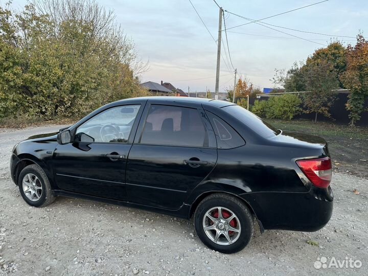 LADA Granta 1.6 МТ, 2012, 173 000 км