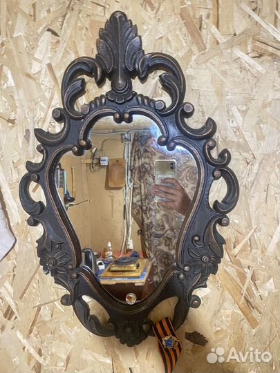 Старинное антикварное зеркало