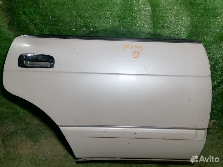 Дверь задняя правая Toyota Crown JZS140 Пустая
