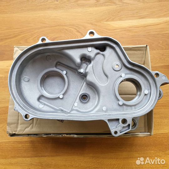 Крышка корпуса цепи Yamaha Venture TF GT