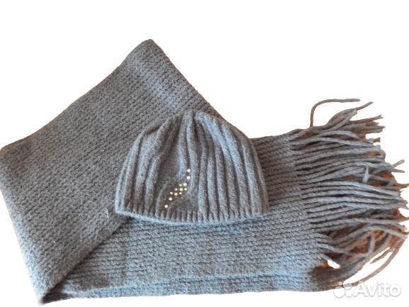 Комплект шапка и шарф женский новый