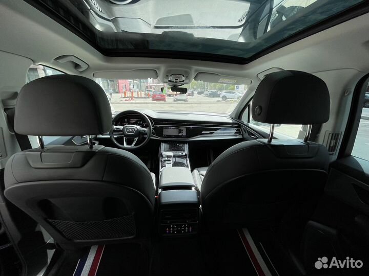 Audi Q7 3.0 AT, 2021, 14 700 км