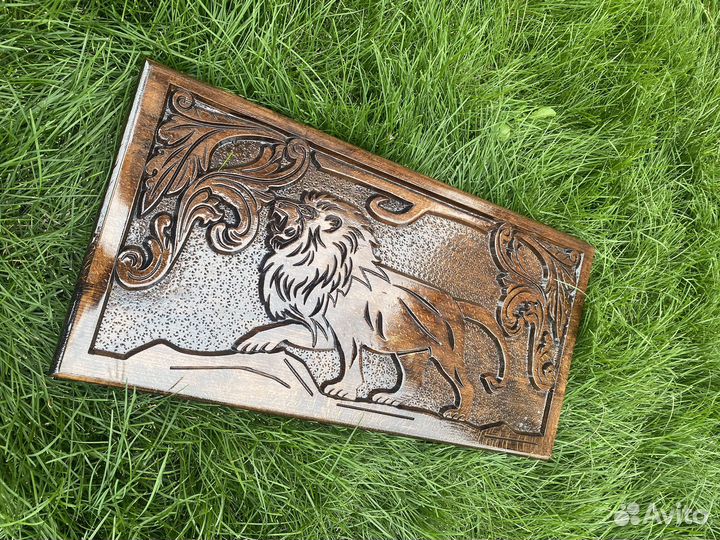 Нарды ручной работы со львом