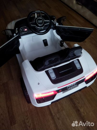 Детский электромобиль бу