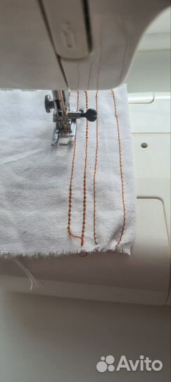 Швейная машина family gold line 7018