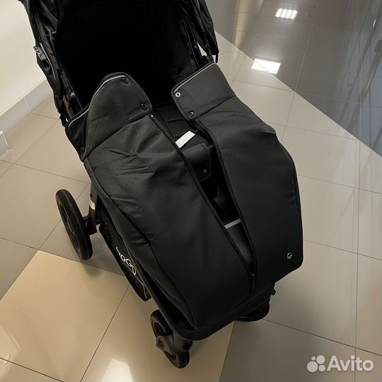 Прогулочная коляска Bubago Bass