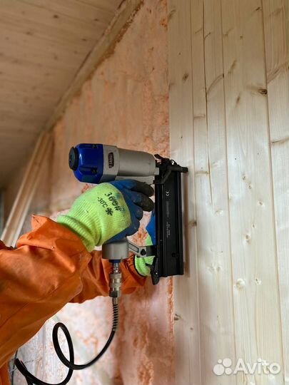 Монтажник вагонки