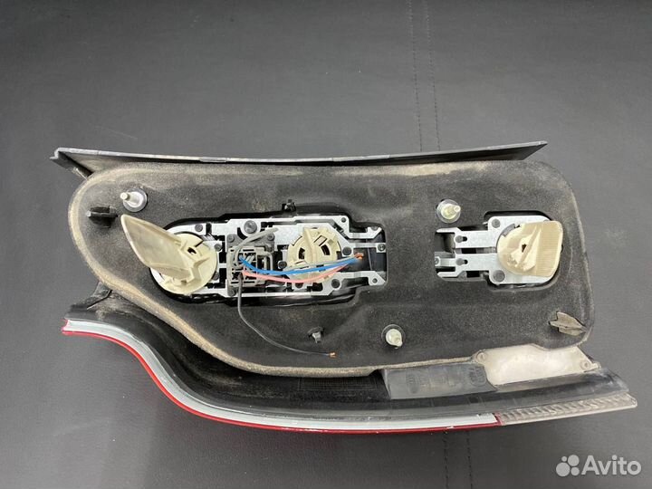 Фонарь задний правый Volvo Xc70-2 (2004-2007)