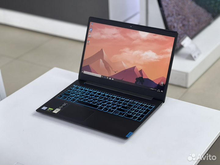 Игровой ноут IPS Core i5 16G GTX1650 SSD