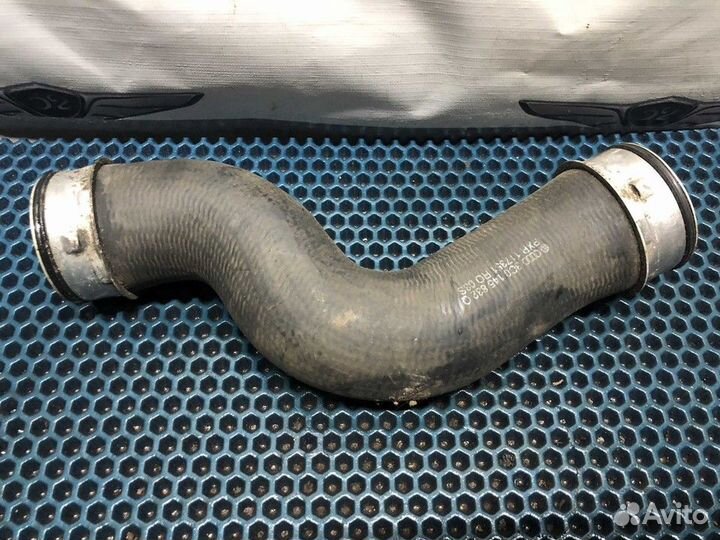 Патрубок интеркулера