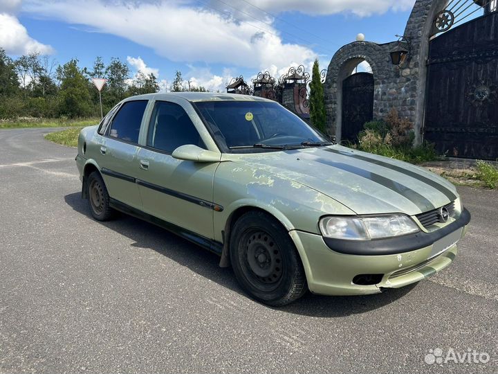 Opel Vectra 1.8 МТ, 1996, 290 000 км