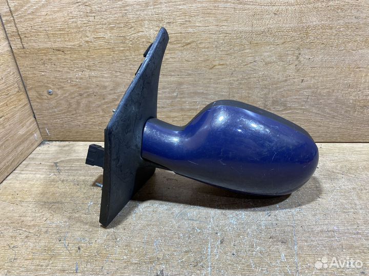 Зеркало левое Renault Scenic 1 рест Арт. 7721699