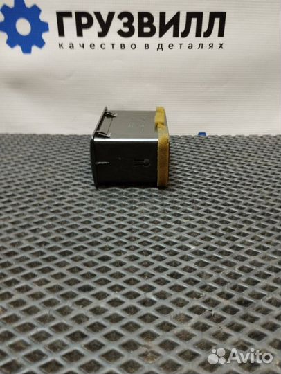 Дефлектор обдува салона Volvo FM4 1 (2013 - н.в.)