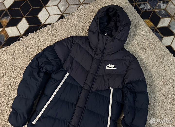 Пуховик Nike Парка