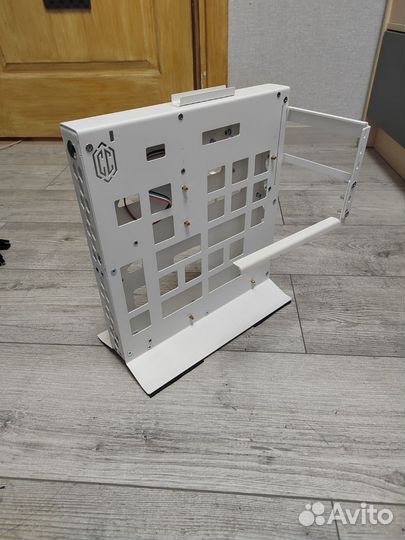 Открытый корпус для пк Cryptone